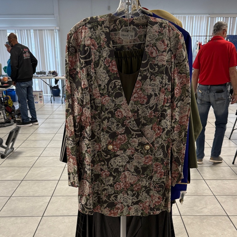 Ultra Dress Collection Floral Blazer